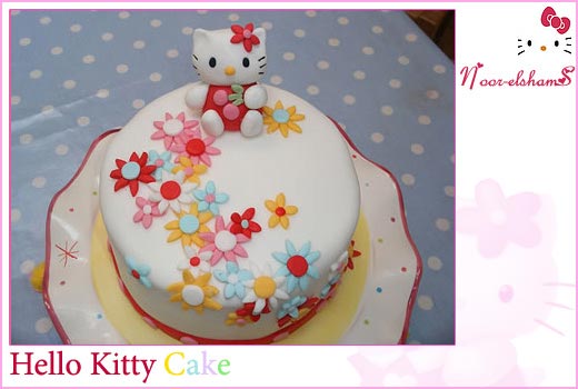 Hello Kitty hellokitty-cake1.jpg